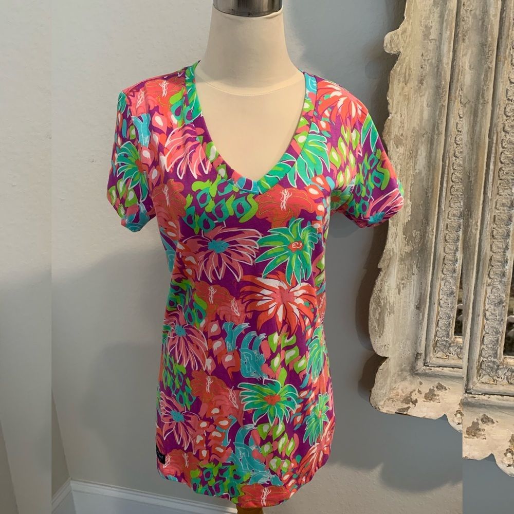 SIMPLY SOUTHERN “COSTA RICO” V-Neck SS Shirt M NWT